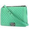 Chanel  Boy large model  shoulder bag  in green quilted leather - 00pp thumbnail