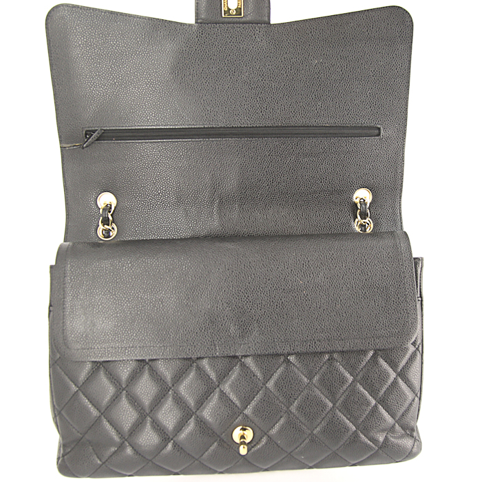 Chanel Timeless Maxi Jumbo handbag in black quilted leather - Detail D5