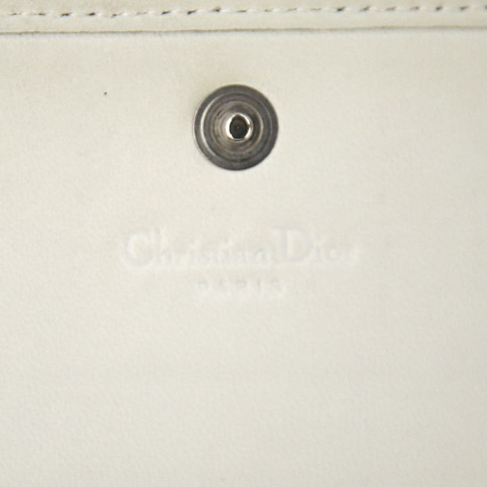 Bolsito de mano Dior en cuero blanco - Detail D3