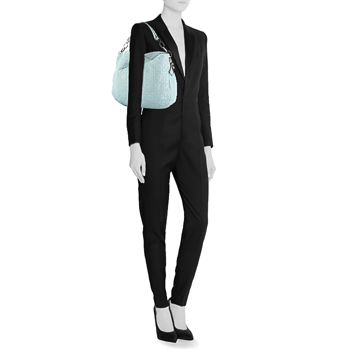 Dior Dior Soft handbag in blue Celeste leather - Detail D1
