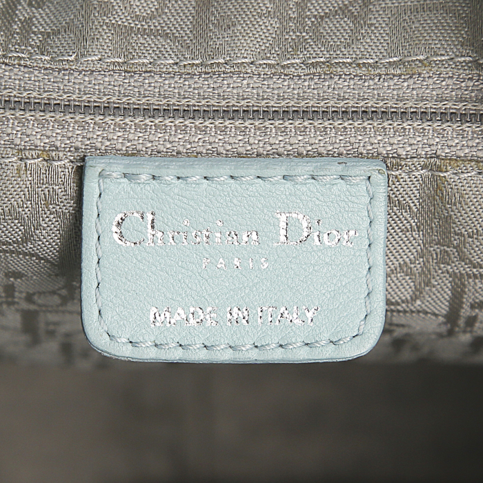 Dior Dior Soft handbag in blue Celeste leather - Detail D3