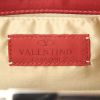 Valentino Garavani night bag in red satin - Detail D3 thumbnail