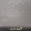 Bolso de noche Chanel Vintage en satén negro - Detail D3 thumbnail
