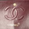 Sac porté épaule ou main Chanel Timeless en cuir matelassé marron-foncé - Detail D4 thumbnail