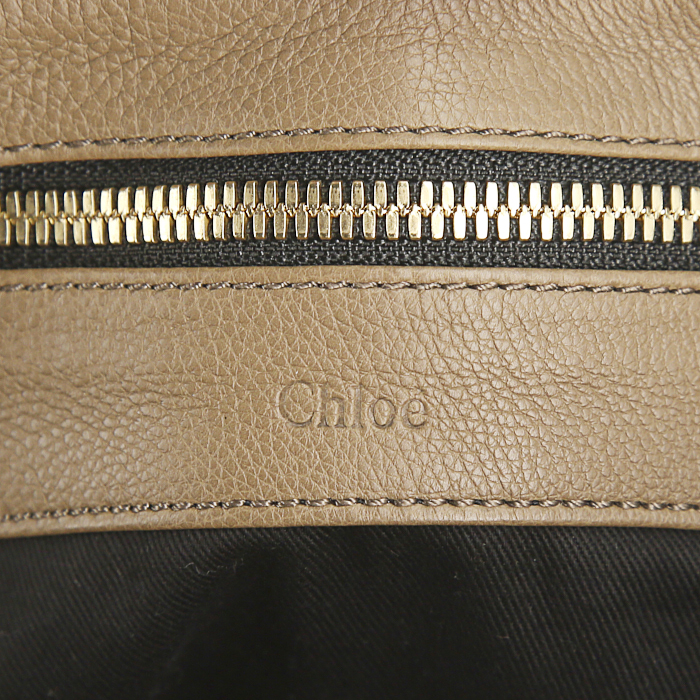 Chloé Cary handbag in brown Café leather - Detail D5