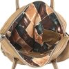 Bolso de mano Jean Paul Gaultier Trenchcoat en cuero granulado marrón - Detail D2 thumbnail