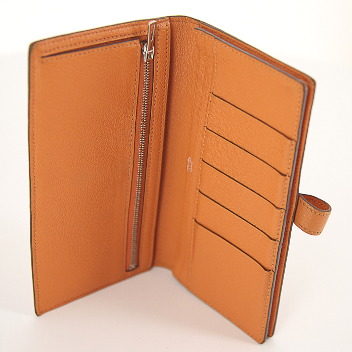 Portefeuille Hermès Béarn en cuir grainé orange - Detail D2