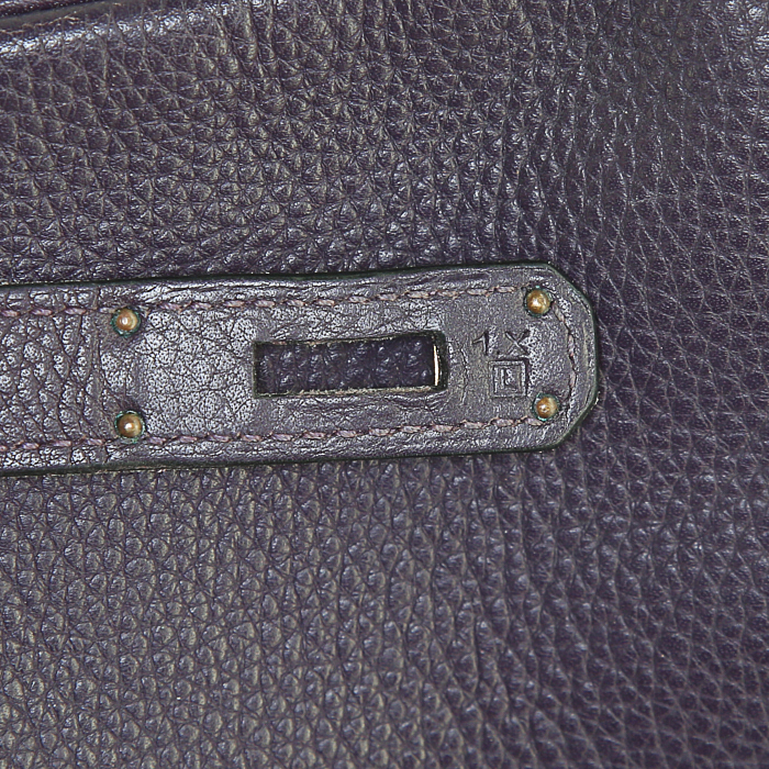 Bolso de mano Hermes Birkin 40 cm en cuero togo violeta - Detail D4