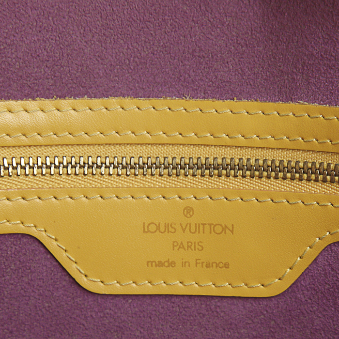 Sac à main Louis Vuitton Saint Jacques grand modèle en cuir épi jaune - Detail D3