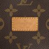 Louis Vuitton Saumur size XL shoulder bag in monogram canvas and natural leather - Detail D4 thumbnail