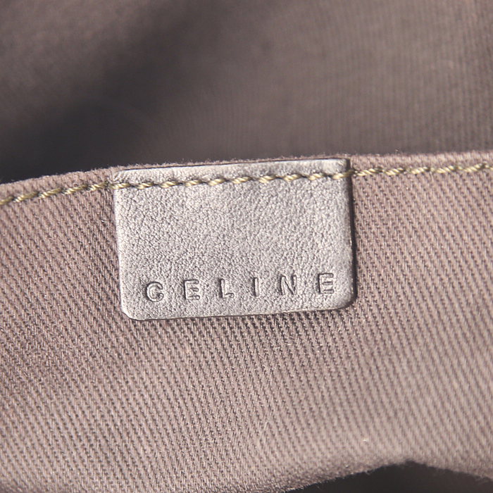 Celine Boogie handbag in brown leather - Detail D3