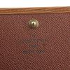 Billetera Louis Vuitton Sarah en cuero Epi color coñac - Detail D3 thumbnail