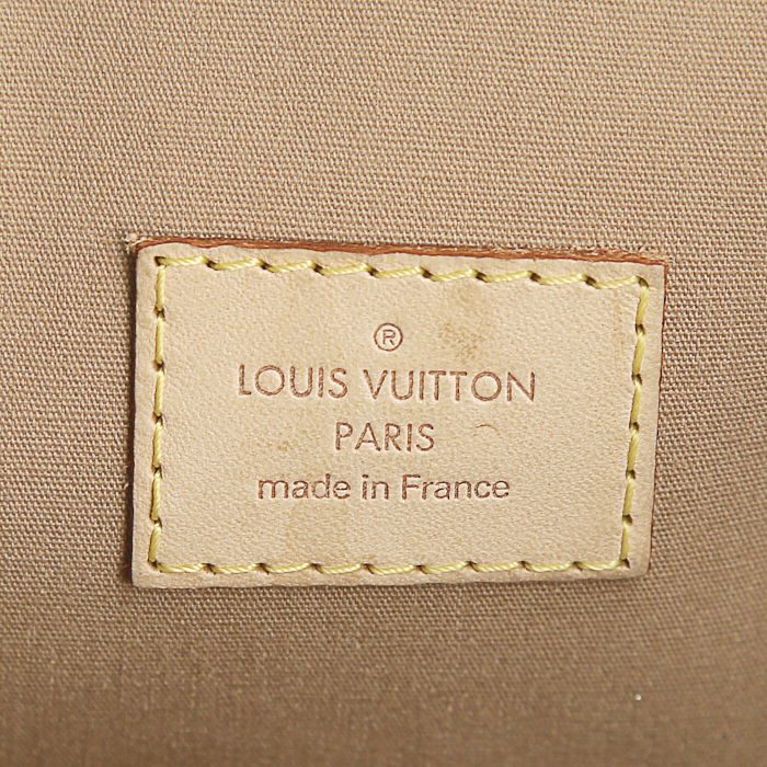 Bolso de mano Louis Vuitton Brentwood en charol Monogram beige - Detail D3