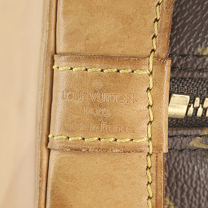 Louis Vuitton Alma handbag in monogram canvas and natural leather - Detail D3
