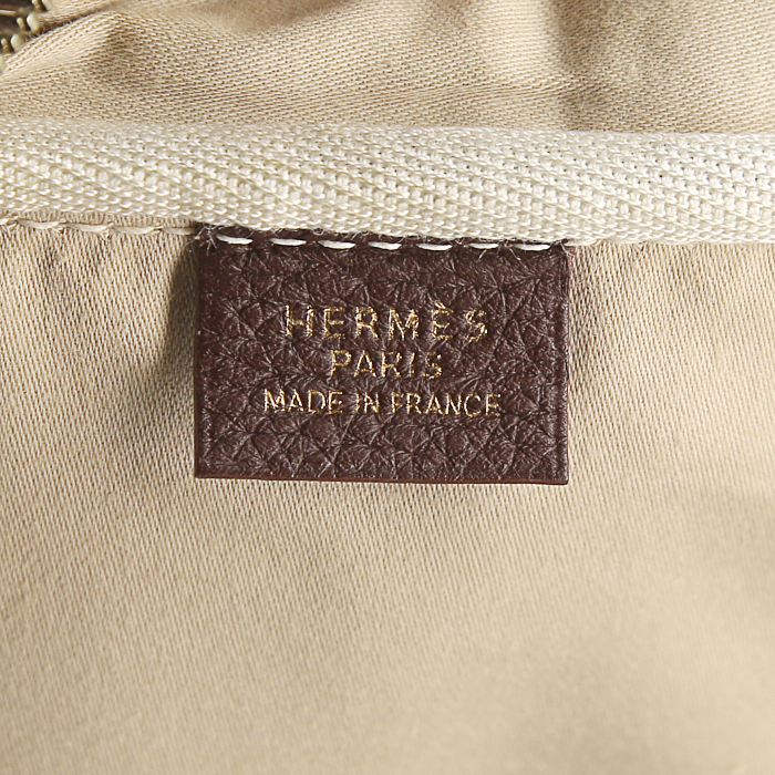 Sac de voyage Hermès Victoria Travel Bag en toile enduite beige et cuir togo marron - Detail D3