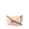Chanel Timeless shoulder bag in pink quilted leather - 00pp thumbnail