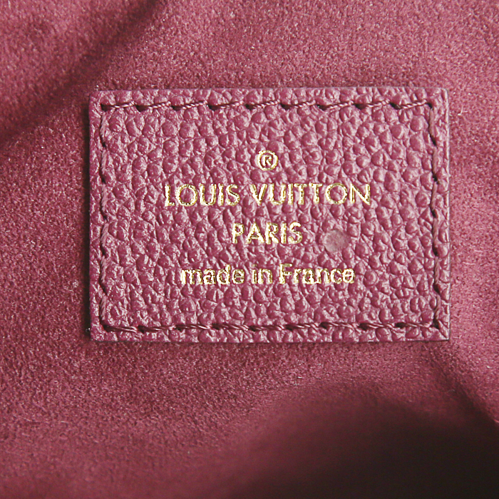 Sac bandoulière Louis Vuitton en toile monogram et cuir grainé violet - Detail D4