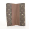 Billetera Louis Vuitton Emilie en lona Monogram y cuero marrón - Detail D2 thumbnail