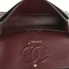 Bolso de mano Chanel Timeless en cuero acolchado negro - Detail D3 thumbnail
