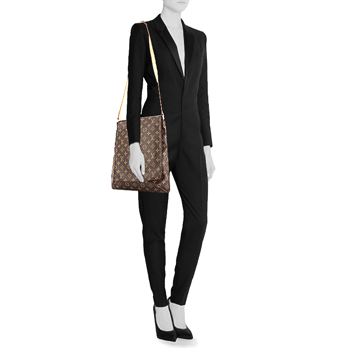 Louis Vuitton Musette Salsa shoulder bag in monogram canvas and natural leather - Detail D1