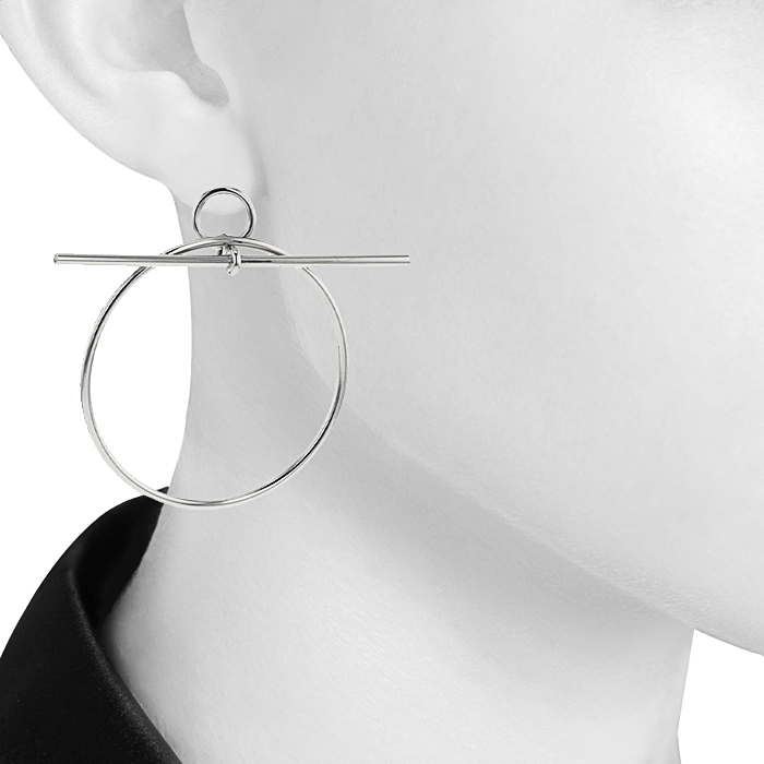 Pendientes Hermès Loop modelo mediano en oro blanco