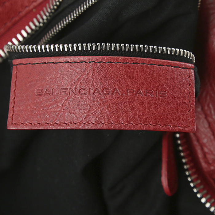 Bolso de mano Balenciaga Classic City en cuero rojo - Detail D4
