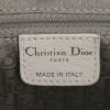 Bolso de mano Dior Gaucho en cuero blanco - Detail D3 thumbnail