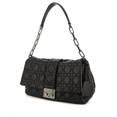 Black Faux Croc Shoulder Bag | New Look
