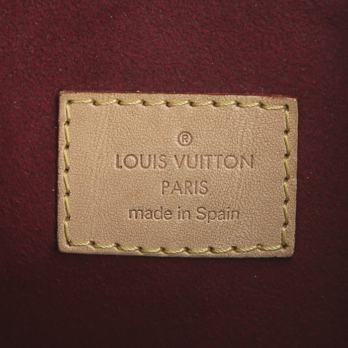 Sac à main Louis Vuitton Greta en toile monogram multicolore et cuir naturel - Detail D3