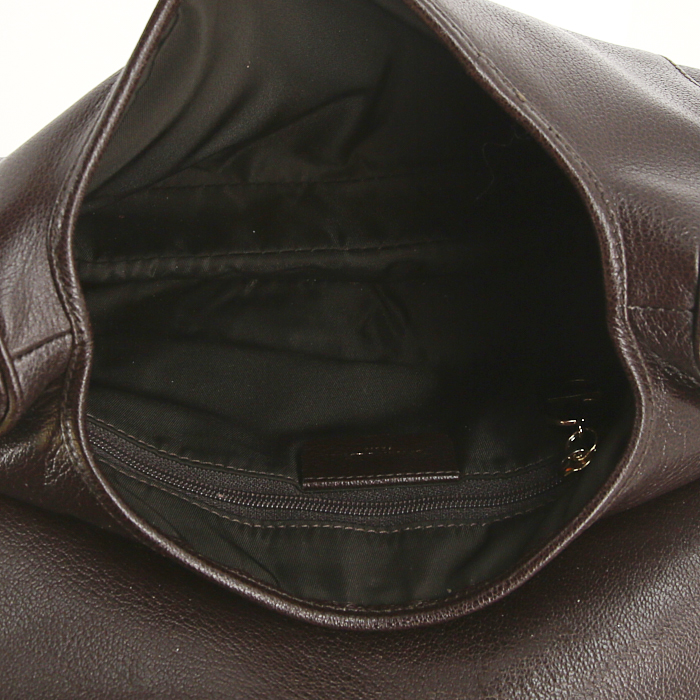Bolso de mano Dior Saddle en cuero marrón - Detail D2