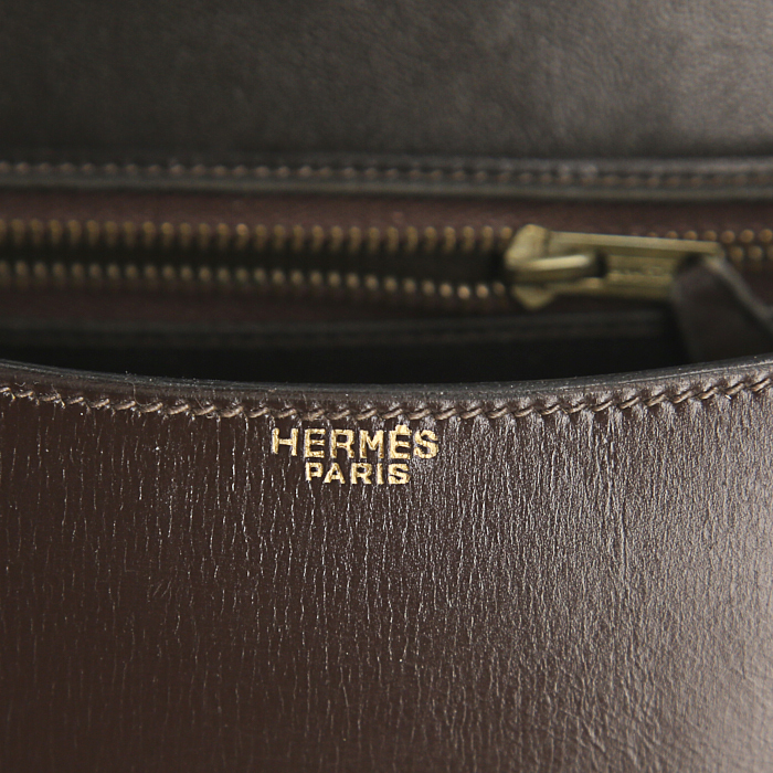 Hermes Constance handbag in chocolate brown box leather - Detail D4