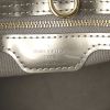 Louis Vuitton Wilshire handbag in grey monogram patent leather - Detail D3 thumbnail