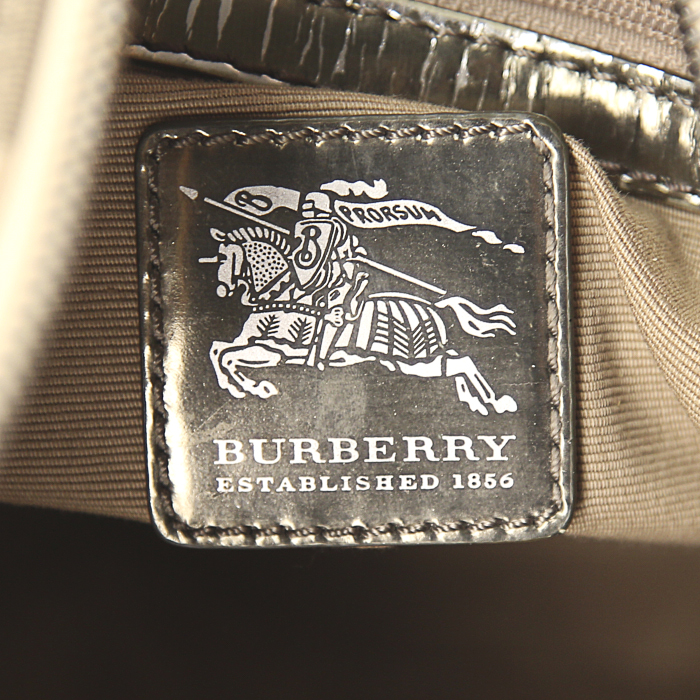 Burberry handbag in beige Haymarket canvas and silver leather - Detail D3