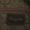 Sac à main Dior Lady Dior grand modèle en cuir cannage marron - Detail D4 thumbnail