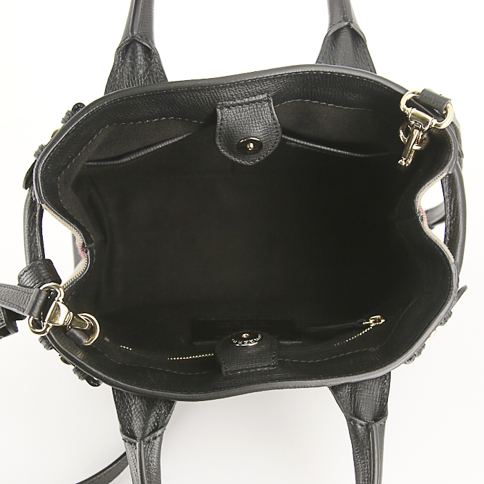 Burberry shoulder bag in black grained leather and Haymarket canvas - Detail D3