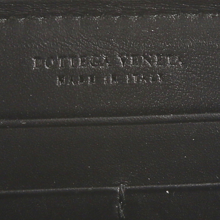 Billetera Bottega Veneta en cuero intrecciato negro - Detail D3