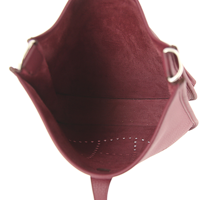Borsa a tracolla Hermès Evelyne III modello piccolo in pelle togo - Detail D2