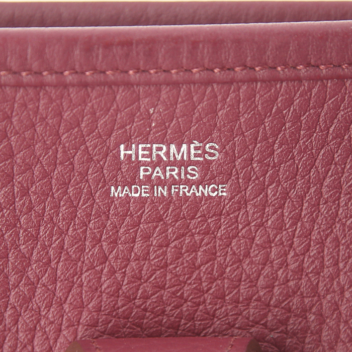 Hermès Evelyne III small model shoulder bag in raspberry pink togo leather - Detail D3