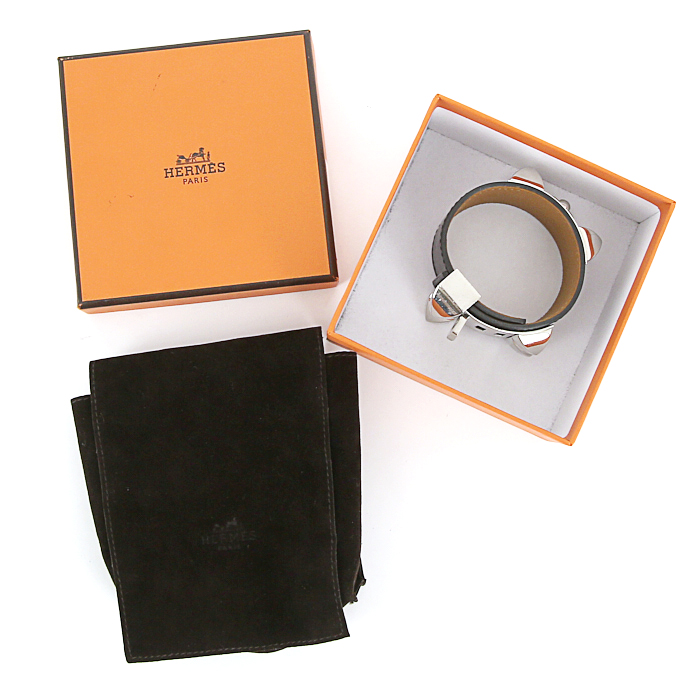 Bracelet manchette Hermes Médor en palladium et cuir noir
