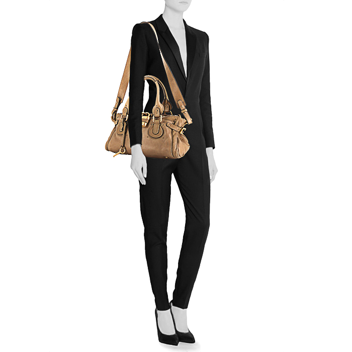 Sac à main Chloé Paddington en cuir grainé beige - Detail D1