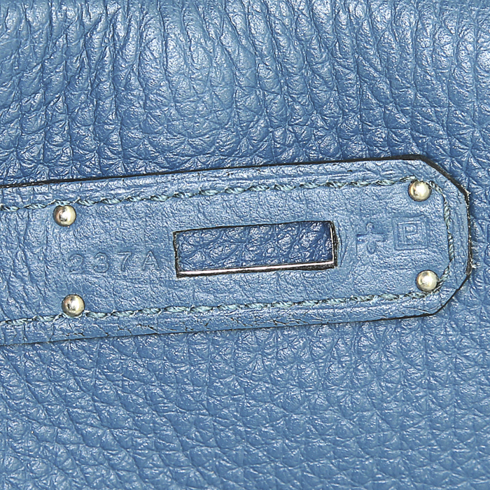 Bolso de mano Hermes Birkin 40 cm en cuero taurillon clémence azul - Detail D4