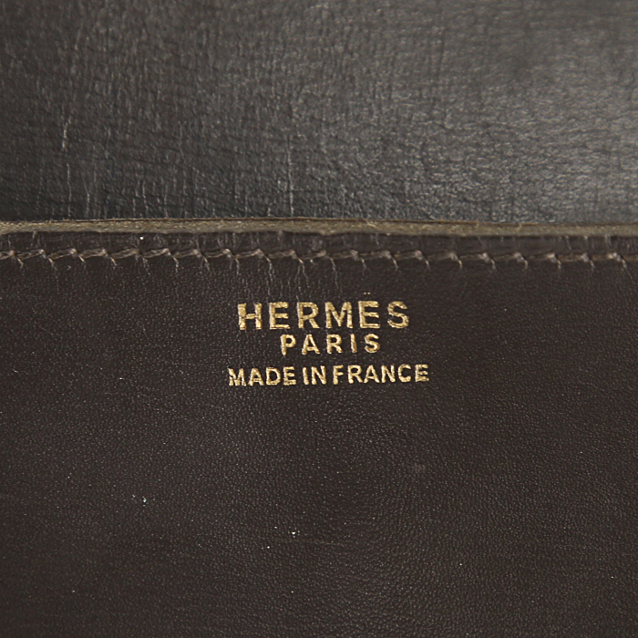 Pochette Hermès en cuir box marron - Detail D4