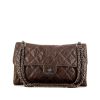 Bolso de mano Chanel Timeless jumbo en cuero granulado acolchado marrón - 360 thumbnail