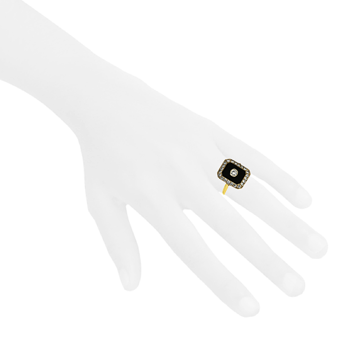 Vintage Art Déco ring in yellow gold,  onyx and diamonds - Detail D1