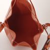 Shopping bag Louis Vuitton Grand Noé modello grande in pelle Epi arancione - Detail D2 thumbnail