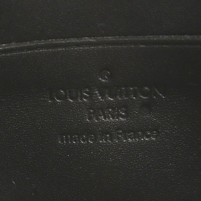 Sac bandoulière Louis Vuitton Lucille petit modèle en cuir verni monogram noir - Detail D3