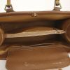 Gucci Bamboo handbag in brown grained leather - Detail D2 thumbnail