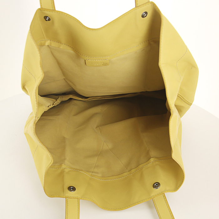 Shopping bag Berluti Origami in pelle gialla - Detail D2