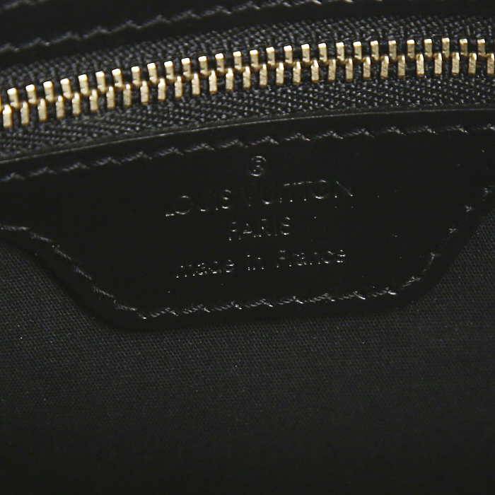 Louis Vuitton Figari handbag in black epi leather - Detail D3