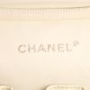 Nécessaire de toilette Chanel Vanity en cuir grainé rose - Detail D3 thumbnail